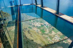 4 FAQs About Walk-On Glass