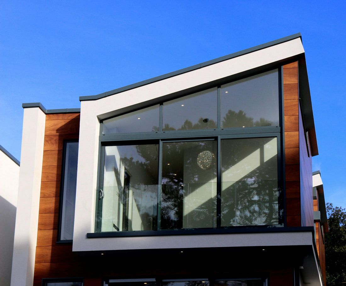 How Glass Can Enhance the Interior of Your Home